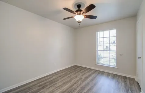 15611 La Casa Lane Houston TX 77062
