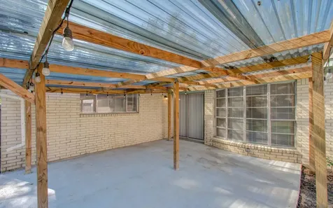 15611 La Casa Lane Houston TX 77062