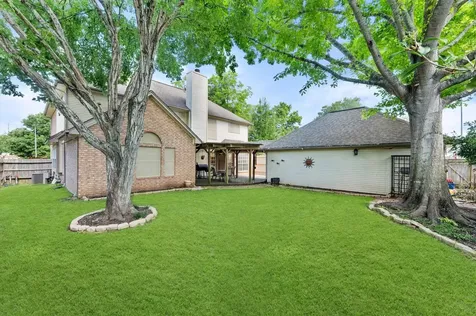 2526 Berkley Court Richmond TX 77406
