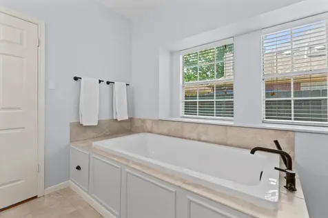 2526 Berkley Court Richmond TX 77406