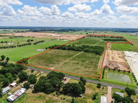 98 Ac Fields Store Road Waller TX 77484