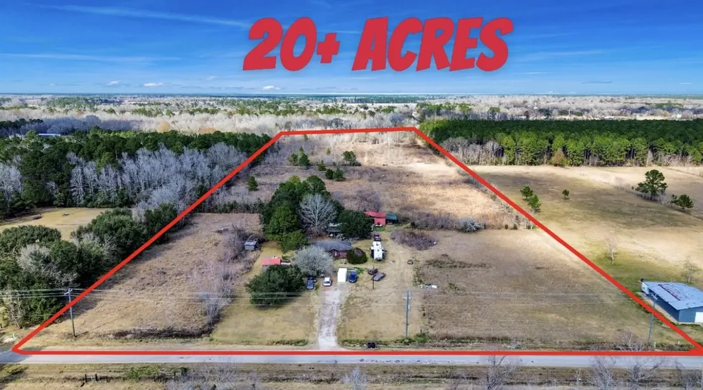 518 County Road 677 Dayton TX 77535