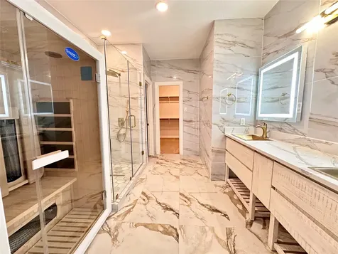 2819 Lake Shore Harbour Drive Missouri City TX 77459