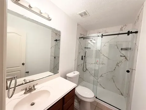 2819 Lake Shore Harbour Drive Missouri City TX 77459