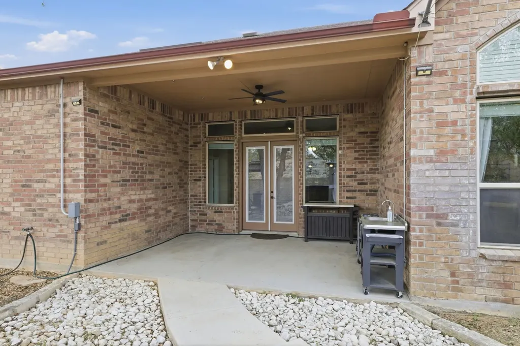 18515 Gran Mesa San Antonio TX 78259