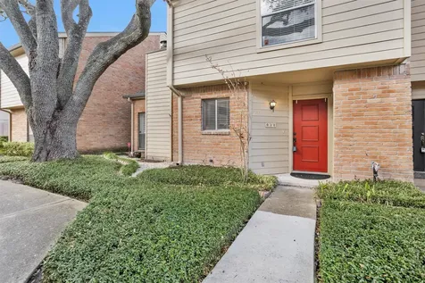 938 Memorial Village Drive 39 Houston TX 77024