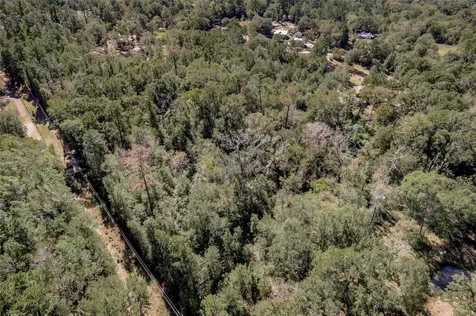 3.38 +/- Acres Arrowhead Drive Huntsville TX 77320