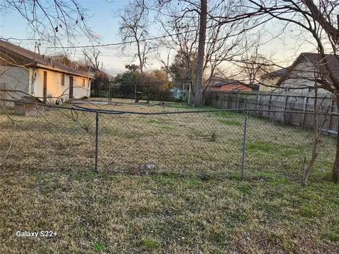 9411 Lomax Street Houston TX 77093