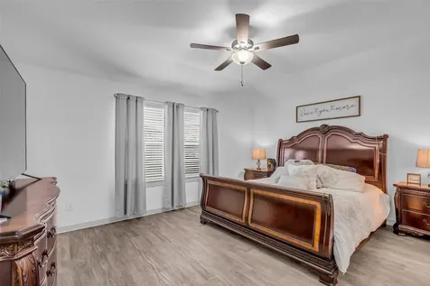 9802 Palm Royal Drive Baytown TX 77521