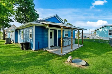 400 Woodland Shores Drive Point Blank TX 77364