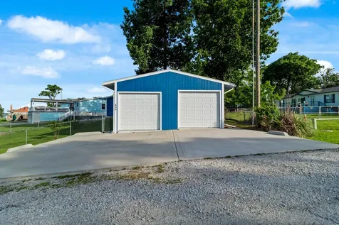 400 Woodland Shores Drive Point Blank TX 77364