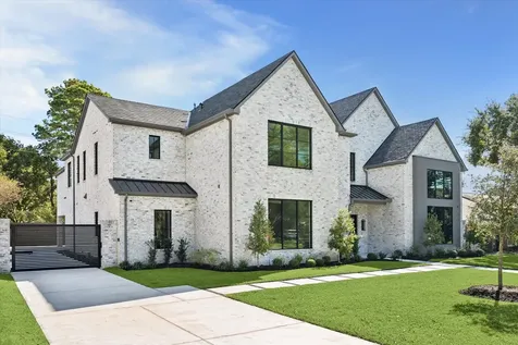 267 Maple Valley Road Houston TX 77056