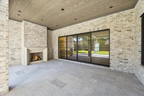 267 Maple Valley Road Houston TX 77056