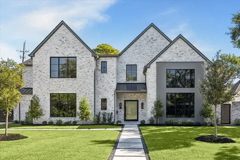 267 Maple Valley Road Houston TX 77056