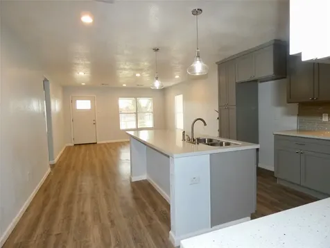 8215 Canyon Street Houston TX 77051