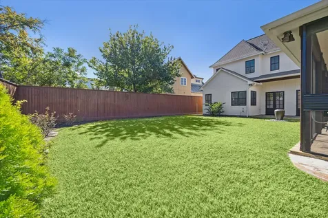 210 Glenwood Drive Houston TX 77007