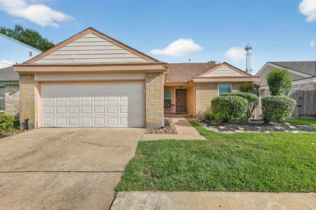 11842 S Fairhollow Lane Houston TX 77043