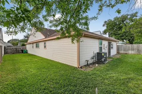 11842 S Fairhollow Lane Houston TX 77043