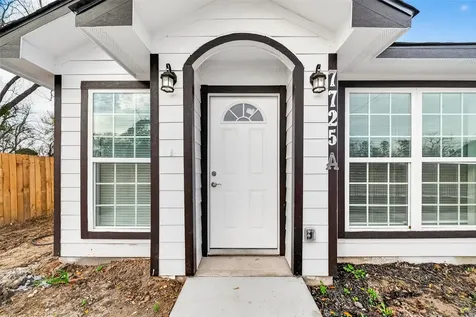 7725 Hoffman Street A B Houston TX 77016
