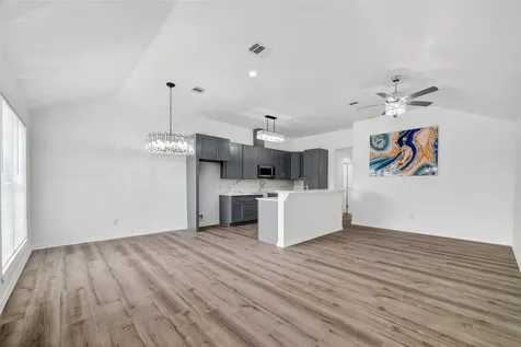 7725 Hoffman Street A B Houston TX 77016