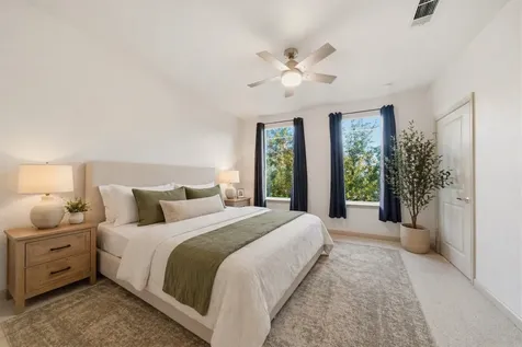 505 Jackson Hill Street 206 Houston TX 77007