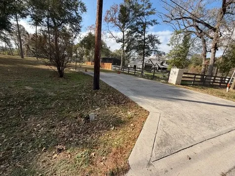 21405 Roberts Cemetery Road Hockley TX 77447