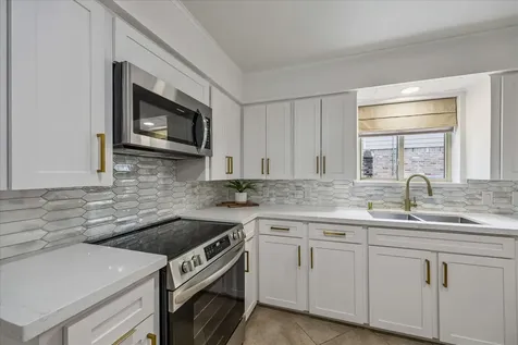 11418 Ash Creek Drive Houston TX 77043