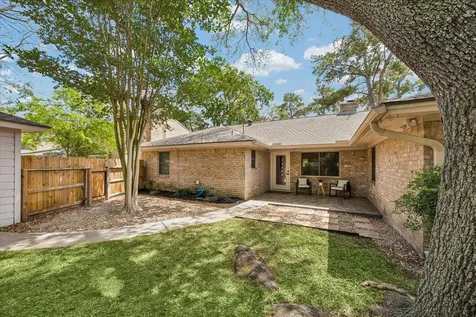 11418 Ash Creek Drive Houston TX 77043