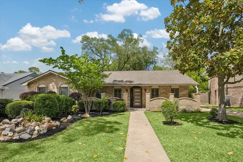 11418 Ash Creek Drive Houston TX 77043