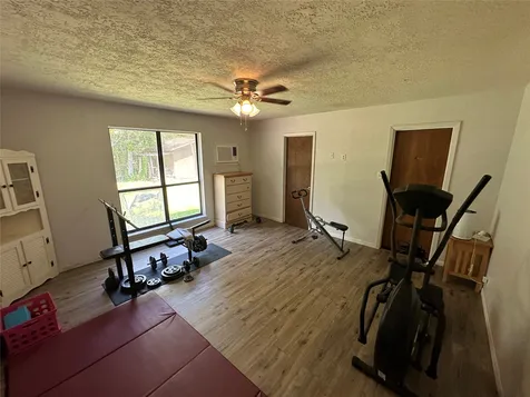 180 Laurie Lane Silsbee TX 77656