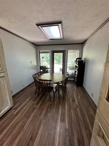 180 Laurie Lane Silsbee TX 77656