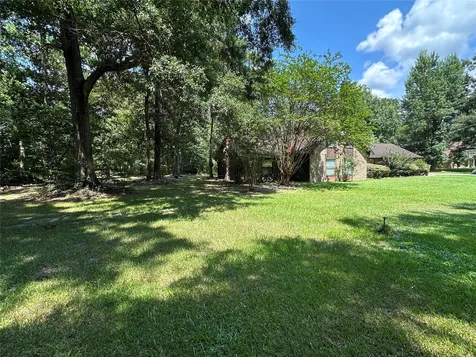 180 Laurie Lane Silsbee TX 77656