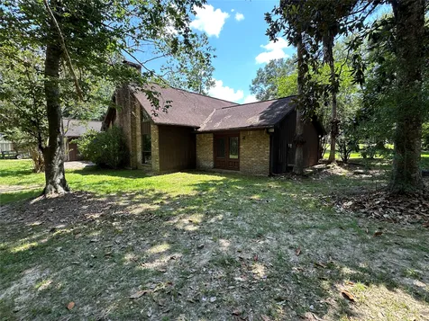 180 Laurie Lane Silsbee TX 77656