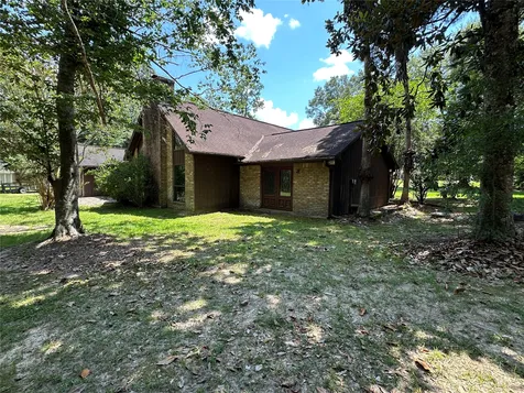 180 Laurie Lane Silsbee TX 77656