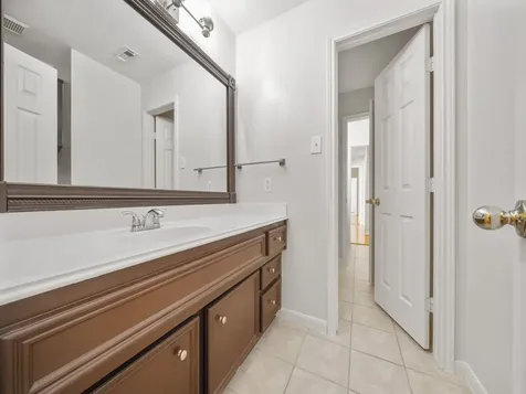 3411 Farnham Circle Pearland TX 77584