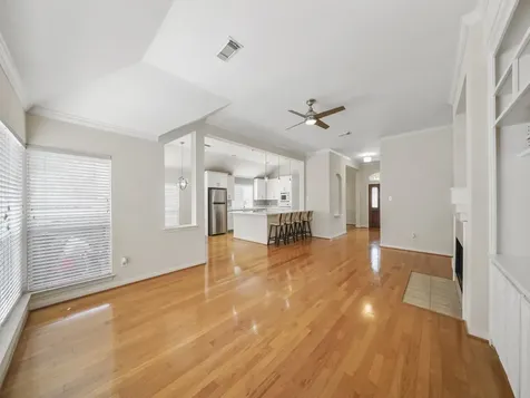 3411 Farnham Circle Pearland TX 77584