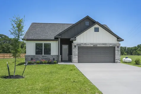 5074 County Road 128 Iola TX 77861