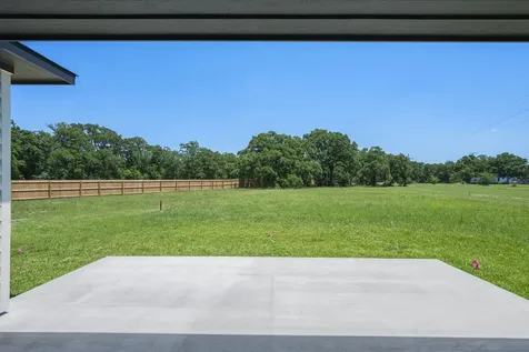 5074 County Road 128 Iola TX 77861