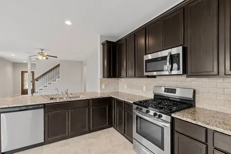 12123 Parade Park Place Houston TX 77047