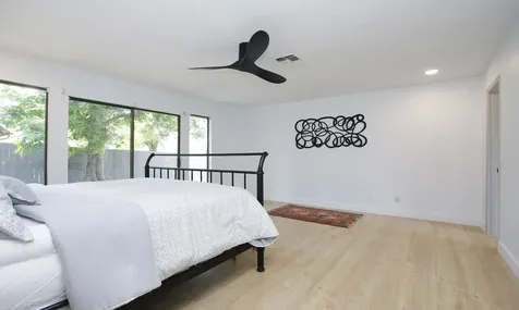 407 Hedgecroft Drive El Lago TX 77586