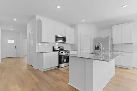 1522 Shimmering Ocean Way Iowa Colony TX 77583