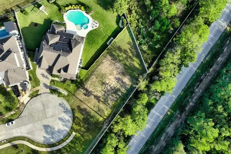 6222 Emerald Bay Point Lane Houston TX 77365