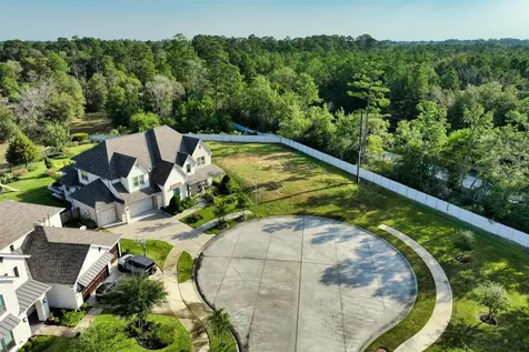 6222 Emerald Bay Point Lane Houston TX 77365