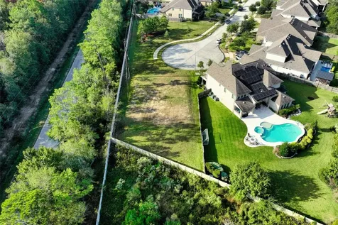 6222 Emerald Bay Point Lane Houston TX 77365