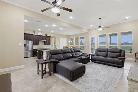 5111 Landon Lane Baytown TX 77523
