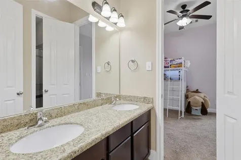 5111 Landon Lane Baytown TX 77523