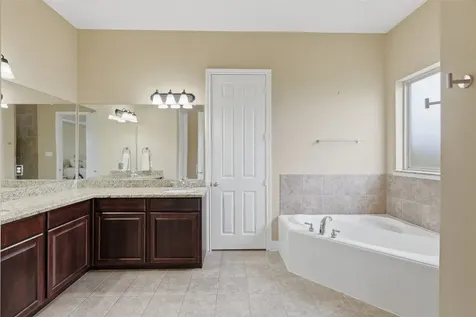 5111 Landon Lane Baytown TX 77523