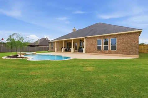 5111 Landon Lane Baytown TX 77523