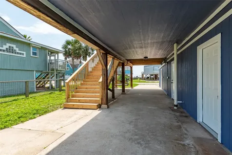 12928 John Reynolds Road Galveston TX 77554