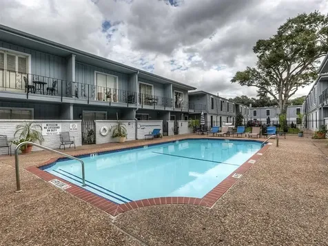 1901 S Voss Road 61 Houston TX 77057